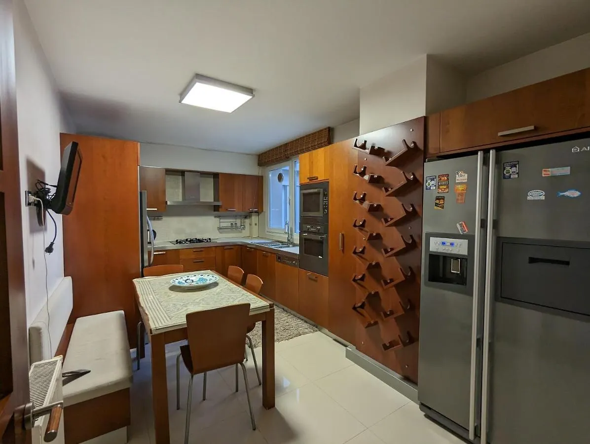 Big & Stylish 4-Bedroom Duplex Apartment In The Center Of Sisli Istanbul